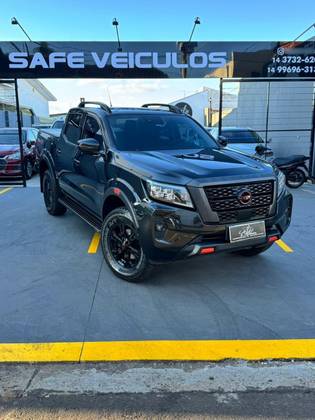 NISSAN FRONTIER 2.3 16V TURBO DIESEL PRO4X CD 4X4 AUTOMÁTICO NISSAN FRONTIER 2.3 16V TURBO DIESEL PRO4X CD 4X4 AUTOMÁTICO
